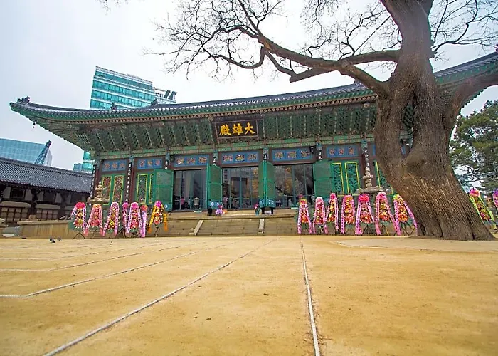 Aventree Jongno 3* 首爾